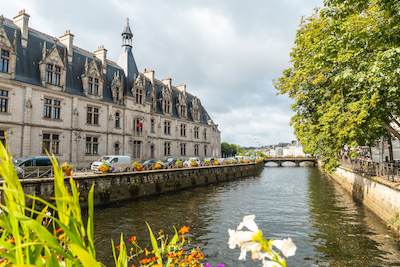 Quimper - by unaihuiziphotography freepik 