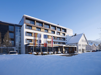 Your Holiday Hotel